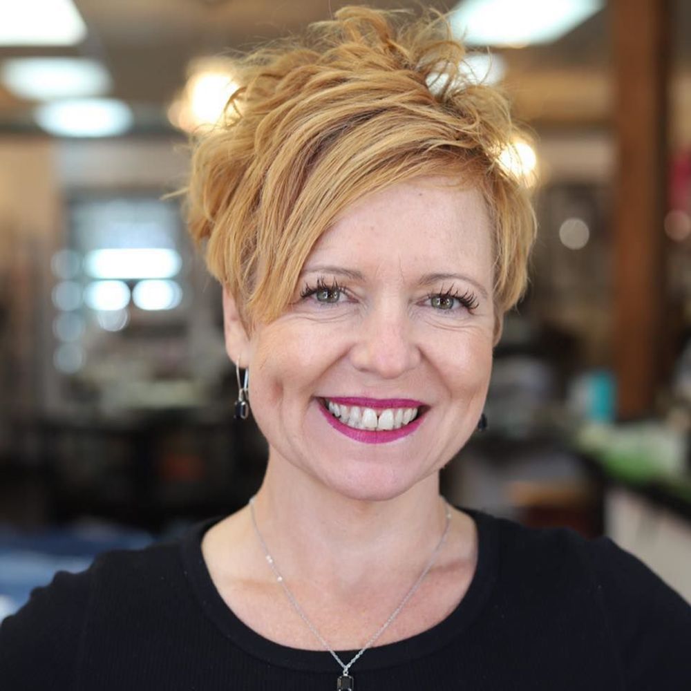 Meet your Posher, Amy